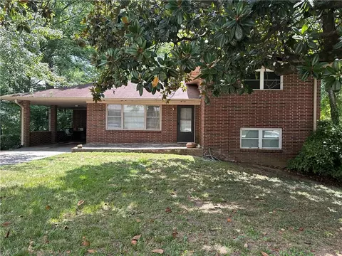 808 Greenhill Dr NE, Conyers, GA 30012