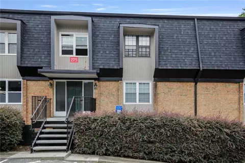 275 Winding River Rd #C, Atlanta, GA 30350