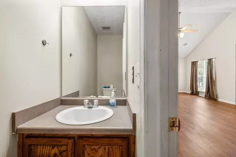 211 Arlington Ln, Commerce, GA 30529 photo 9