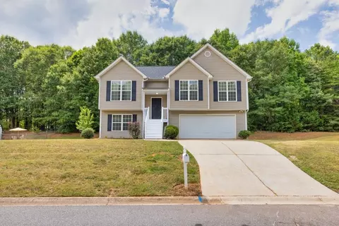 211 Arlington Ln, Commerce, GA 30529 photo 1
