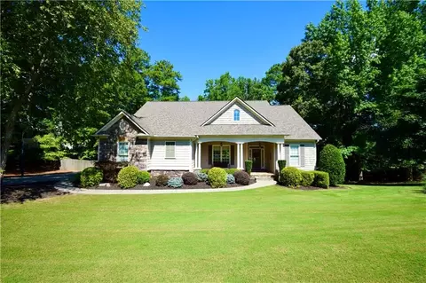 2885 Dartmouth Pl, Cumming, GA 30041