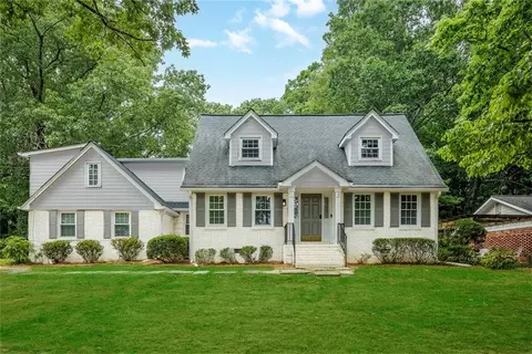 4020 Spalding Dr, Dunwoody, GA 30350