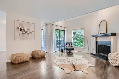 51 Forrest Pl, Sandy Springs, GA 30328