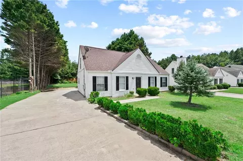 2312 Lenox Dr, Gainesville, GA 30507