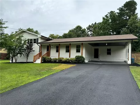 1151 Malibu Dr, Marietta, GA 30066