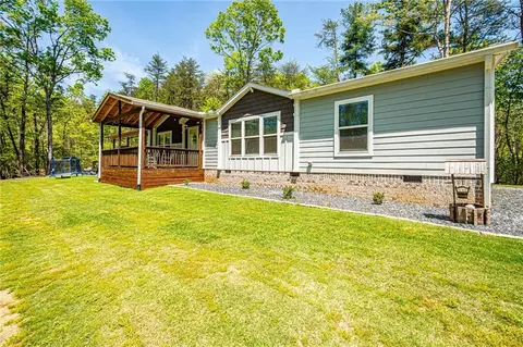 300 Avonlea Dr, Dahlonega, GA 30533