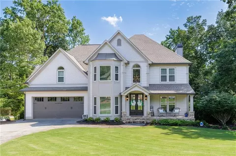556 Chestnut Hill Ct, Woodstock, GA 30189