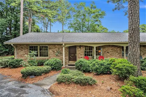 3335 Stonecrest Ct, Atlanta, GA 30341