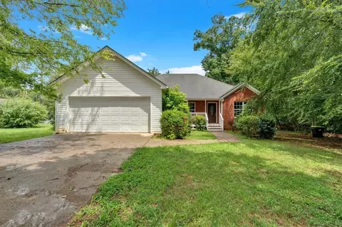 566 Pine St, Cedartown, GA 30125