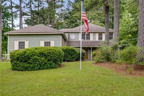 130 Burnham Rise, Peachtree City, GA 30269