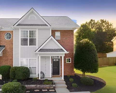 102 Pearl Chambers Dr, Dawsonville, GA 30534