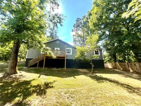 173 Red Bone Ridge Rd SE, Calhoun, GA 30701