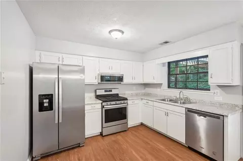 4991 Sharp Way, Duluth, GA 30096 photo 11