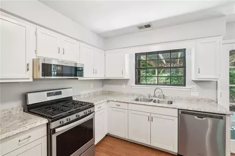 4991 Sharp Way, Duluth, GA 30096 photo 12