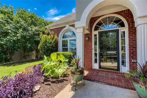 2883 Amesbury Pl NW, Kennesaw, GA 30144