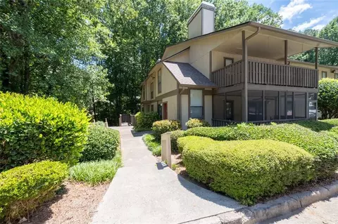 1203 Woodcliff Dr, Sandy Springs, GA 30350