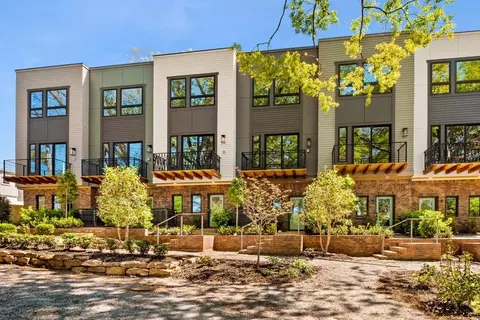 2199 Lenox Rd NE #18, Atlanta, GA 30324