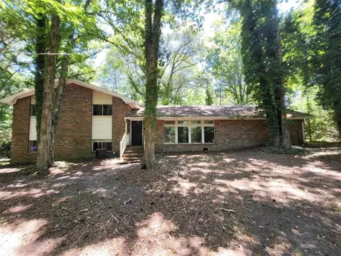 2411 Hopkins Ln, Powder Springs, GA 30127