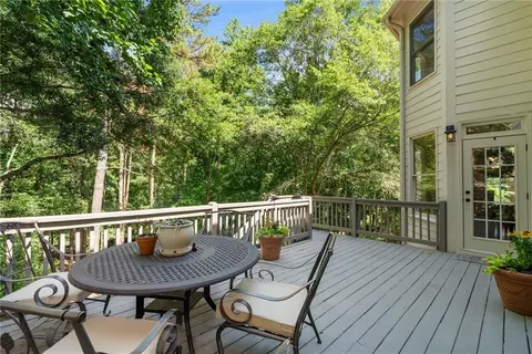 122 Riverview Dr, Suwanee, GA 30024 photo 24