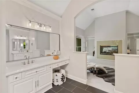 122 Riverview Dr, Suwanee, GA 30024 photo 35