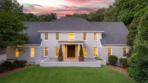 1496 Masters Club Dr, Atlanta, GA 30350