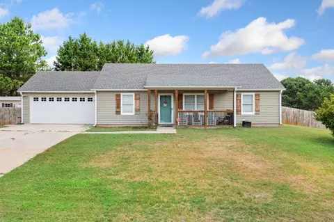 23 Sonja Walk, Douglasville, GA 30134