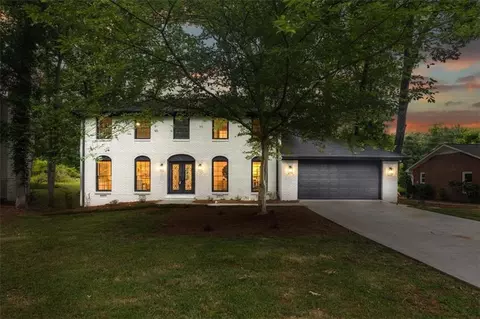 5198 Davantry Dr, Dunwoody, GA 30338
