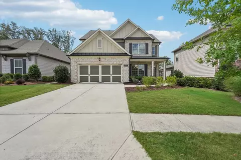 6616 Rivergreen Rd, Flowery Branch, GA 30542