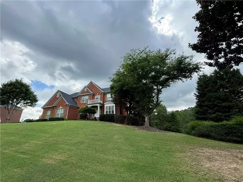 5143 Enniskillen Ct, Suwanee, GA 30024
