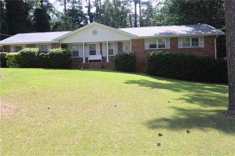 2325 Valley Dr, Snellville, GA 30078