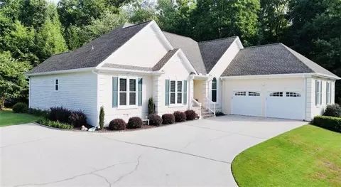 282 Carriage Ln, Powder Springs, GA 30127