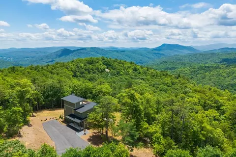 936 Winding View Trl, Clayton, GA 30525