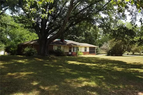 3341 Lower Roswell Rd, Marietta, GA 30068