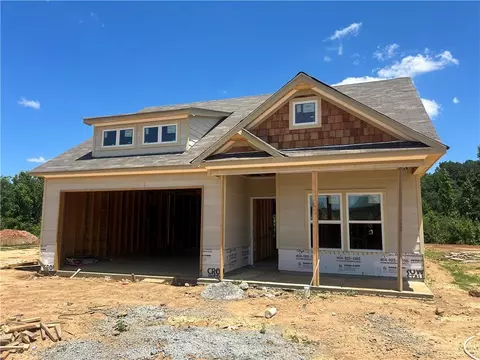 122 Sunflower Cir NE, Cartersville, GA 30121