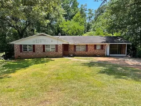 7579 Covington Hwy, Lithonia, GA 30058