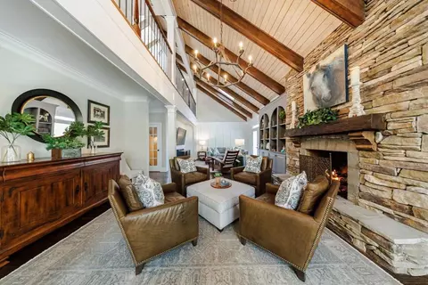 Living - 305 Ranchette Rd, Milton, GA 30004 photo 4 of 7