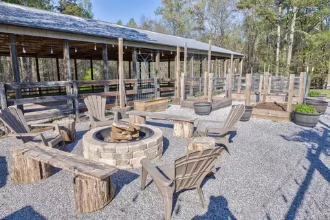 Exterior - 305 Ranchette Rd, Milton, GA 30004 photo 20 of 23