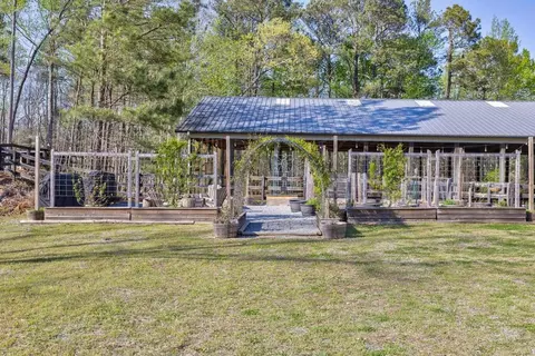 Exterior - 305 Ranchette Rd, Milton, GA 30004 photo 18 of 23