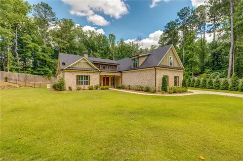 1595 Azalea Dr, Lawrenceville, GA 30043