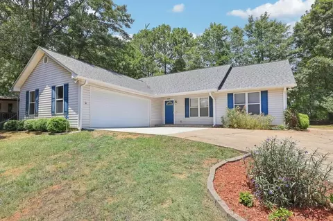 6545 Crystal Cove Trl, Gainesville, GA 30506