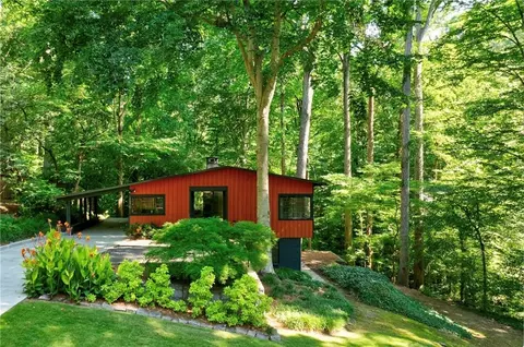 1270 Roxboro Dr NE, Atlanta, GA 30324