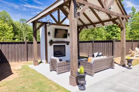 Exterior - 1179 Ethridge Rd, Jefferson, GA 30549 photo 15 of 33