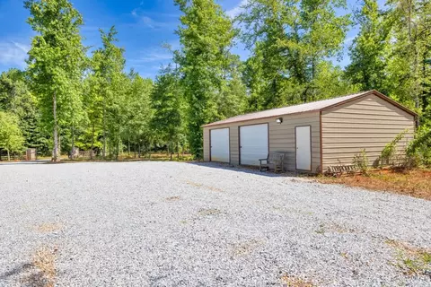 Exterior - 1179 Ethridge Rd, Jefferson, GA 30549 photo 27 of 33