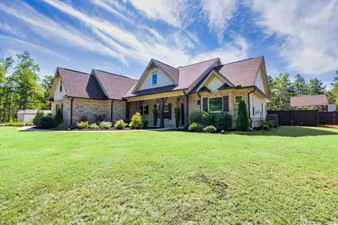 Exterior - 1179 Ethridge Rd, Jefferson, GA 30549 photo 6 of 33