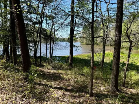 4020 Twin Lakes Rd, Cumming, GA 30040