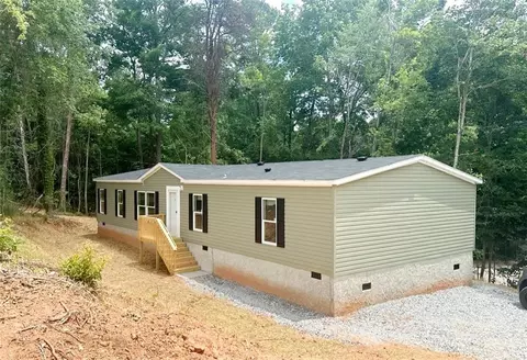3224 Hall Dr, Gainesville, GA 30501