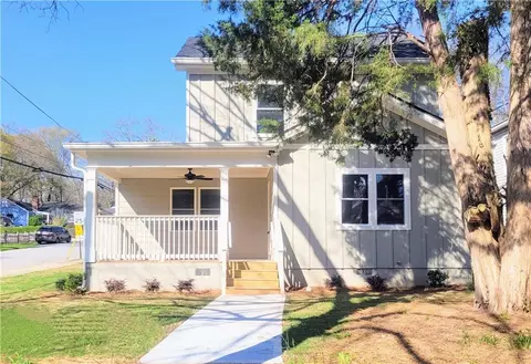 1479 Fairbanks St SW, Atlanta, GA 30310