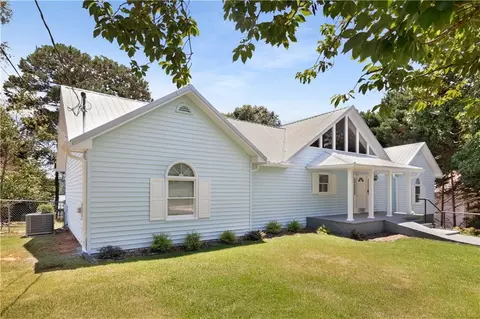 5233 Indian Cir, Gainesville, GA 30506