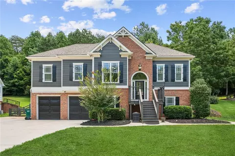 41 Madison Ct, Dawsonville, GA 30534