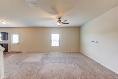 698 Independence Ave, Pendergrass, GA 30567 photo 6
